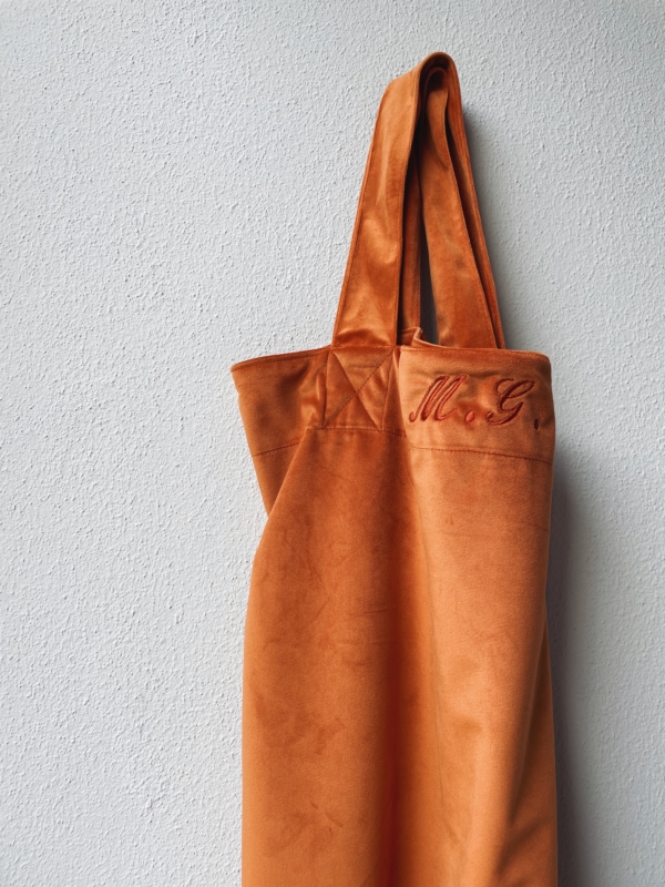 TOTE BAG IN VELLUTO