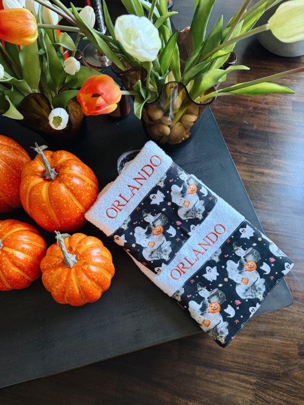COPPIA ASCIUGAMANI 420gr CON BALZA - HALLOWEEN EDITION