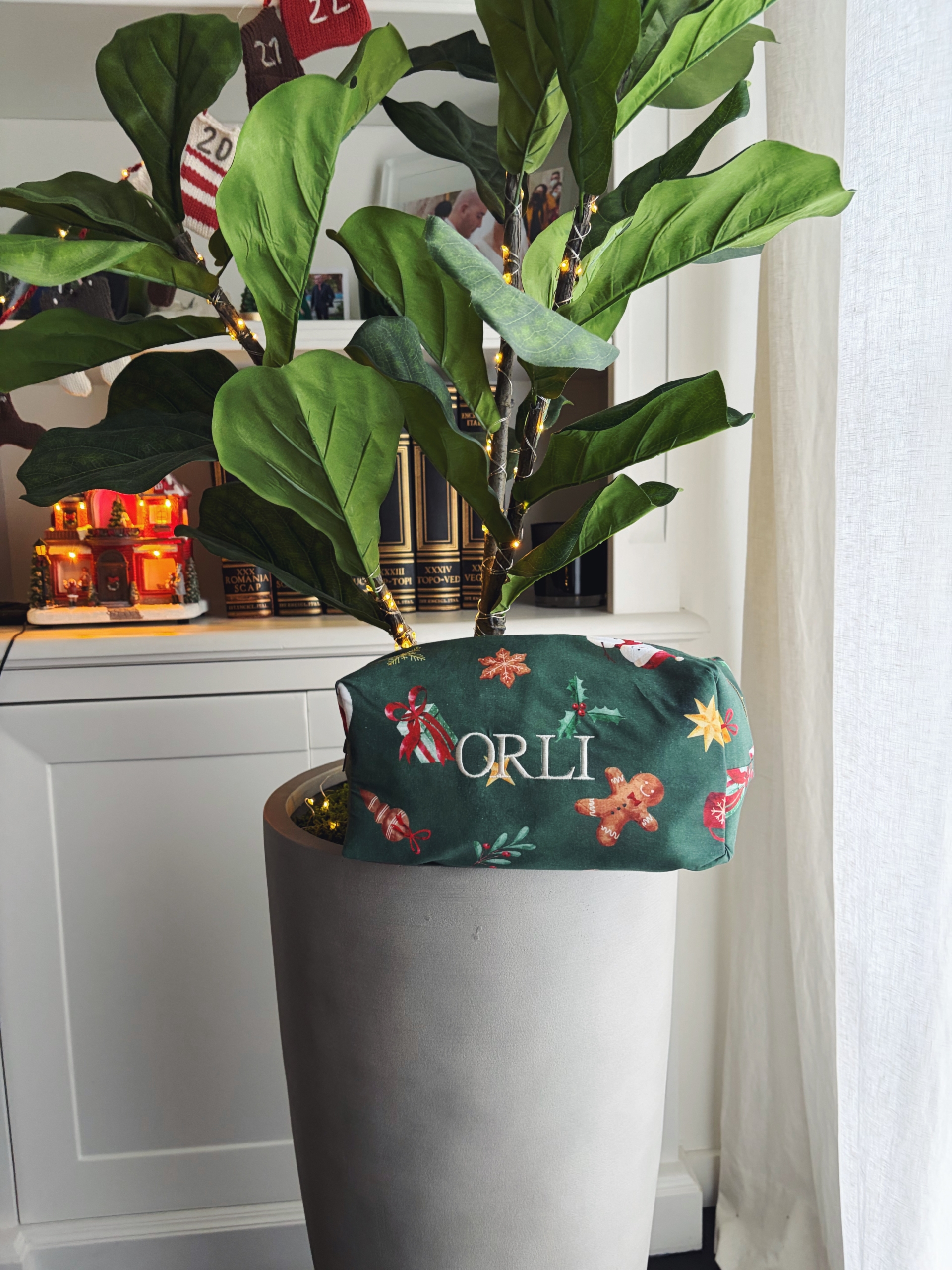 BEAUTY CHICHI - CHISTMAS EDITION