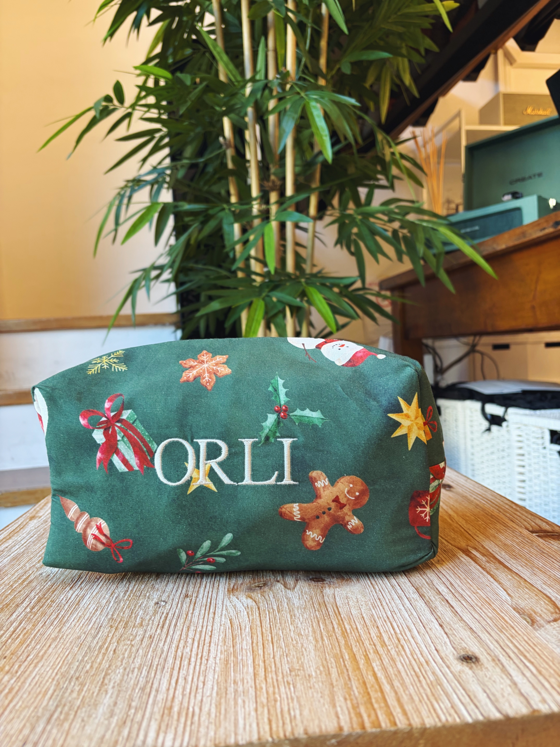 BEAUTY CHICHI - CHISTMAS EDITION