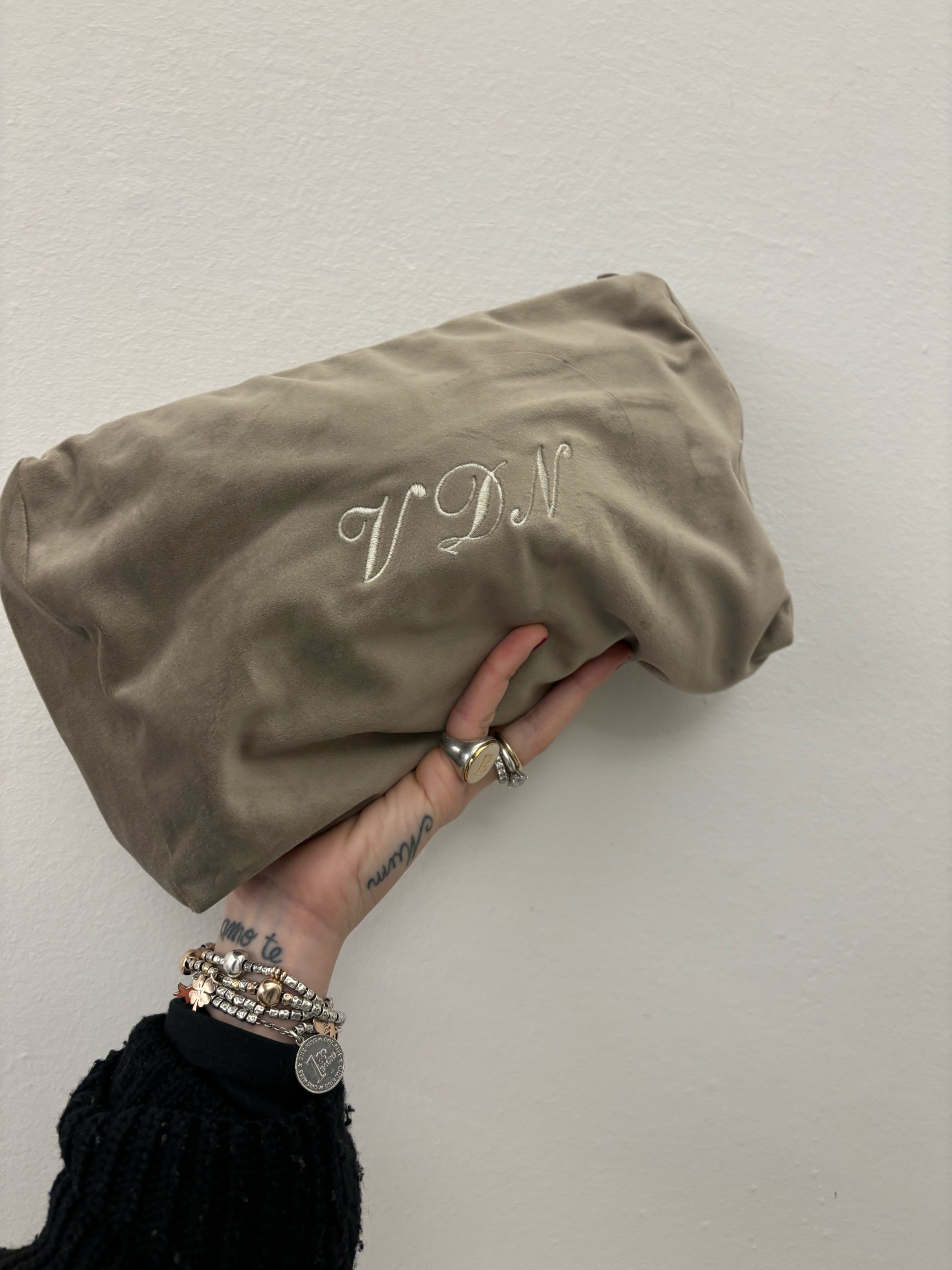 POCHETTE EVA IN VELLUTO