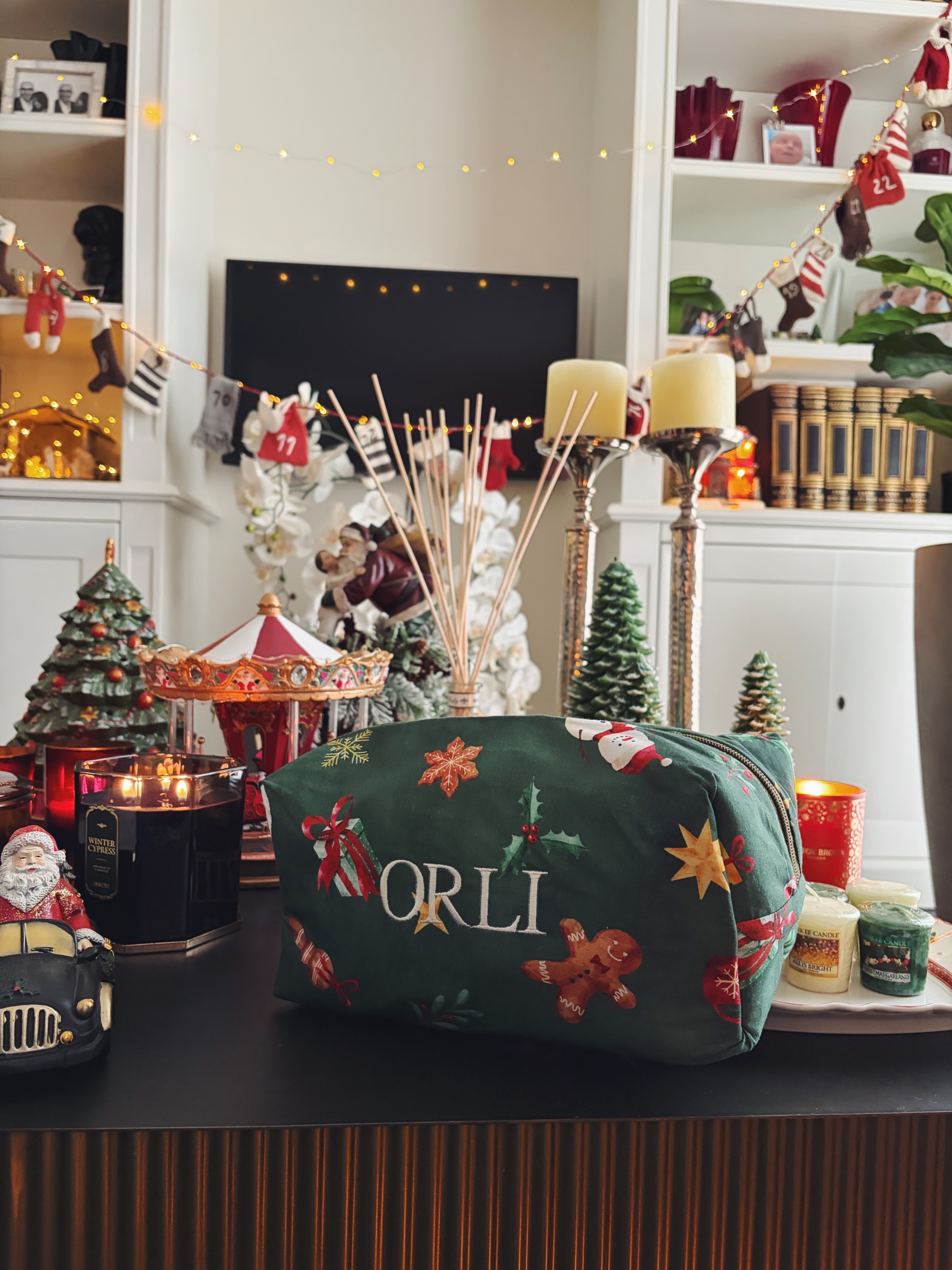 BEAUTY CHICHI - CHISTMAS EDITION