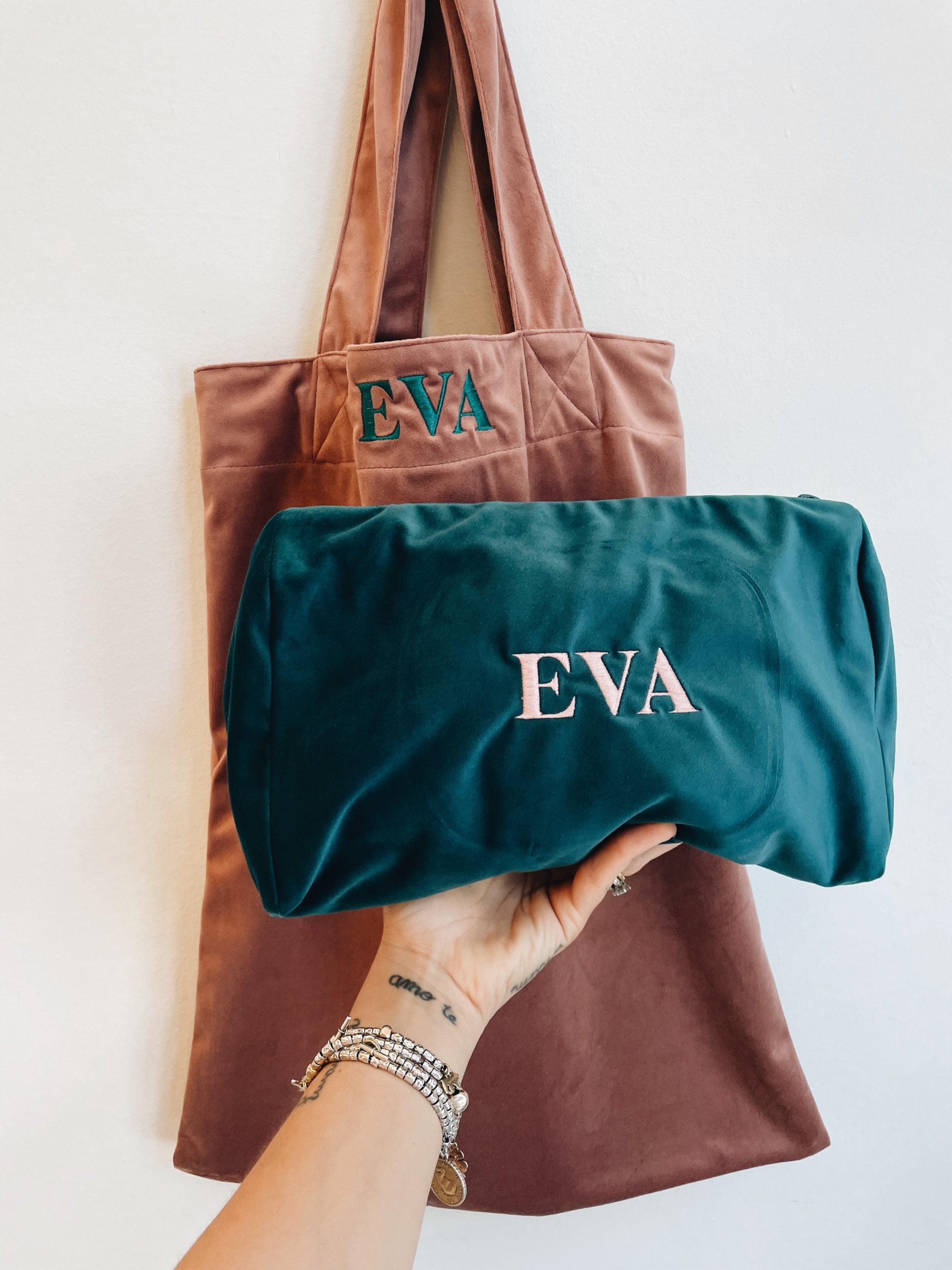 POCHETTE EVA IN VELLUTO