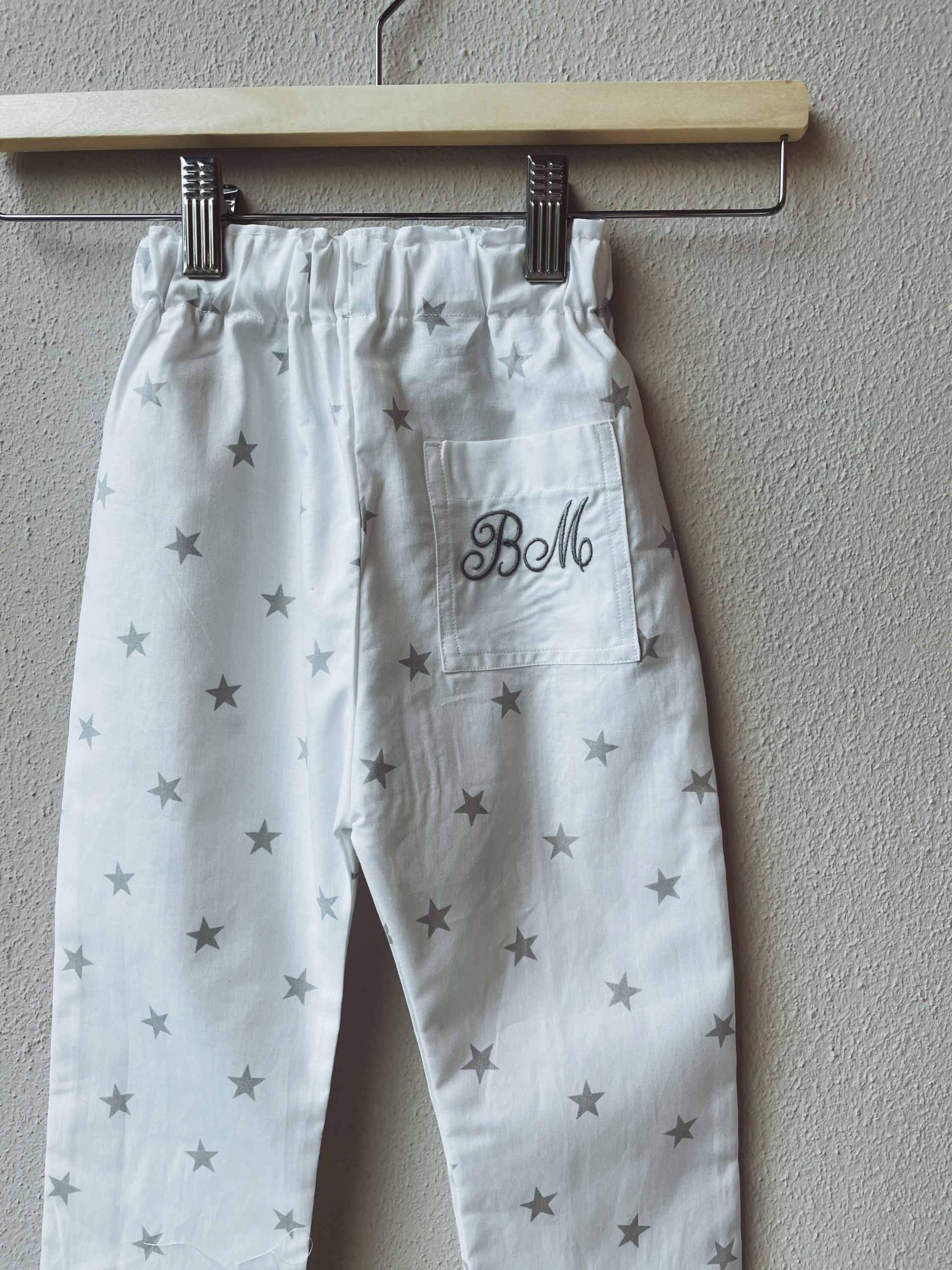 PANTALONE IN COTONE FANTASIA CON TASCA RICAMATA